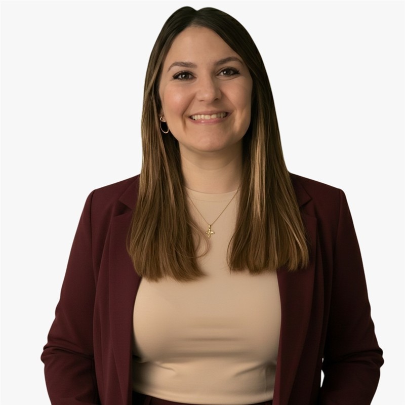 Dianela Draganov, Cosmiatra Profesional y Dermatocosmiatra